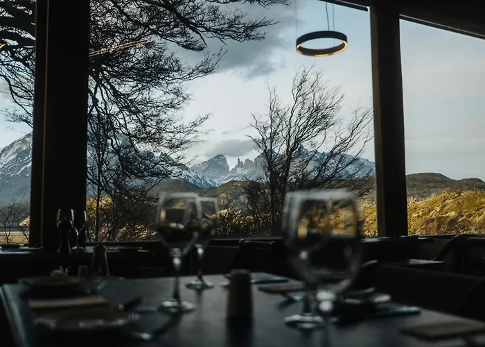 Hotel Lago Grey